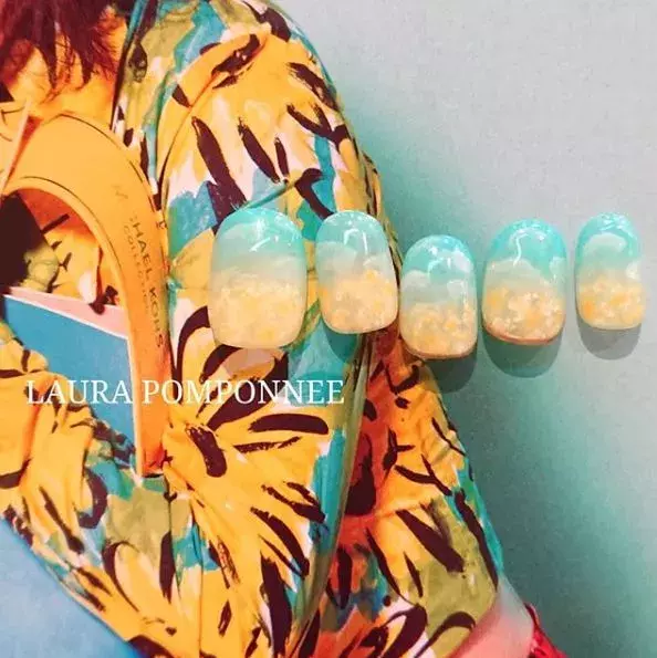 19 フット多め 夏のネイルデザイン84選 ローリエプレス 19 フット多め 夏のネイルデザイン84選 ローリエプレス