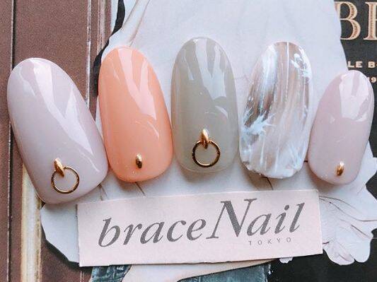 冬 最旬ワンカラーネイルデザイン集 大人女子に人気 ローリエプレス