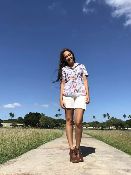 ハワイ在住モデルがおすすめのアロハシャツブランド サーシャのファッション通信vol 19 ローリエプレス