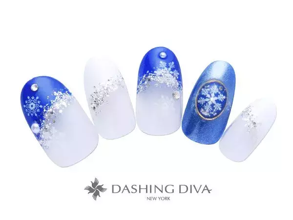 19 素敵な夜になりそうなクリスマスネイルまとめ ローリエプレス