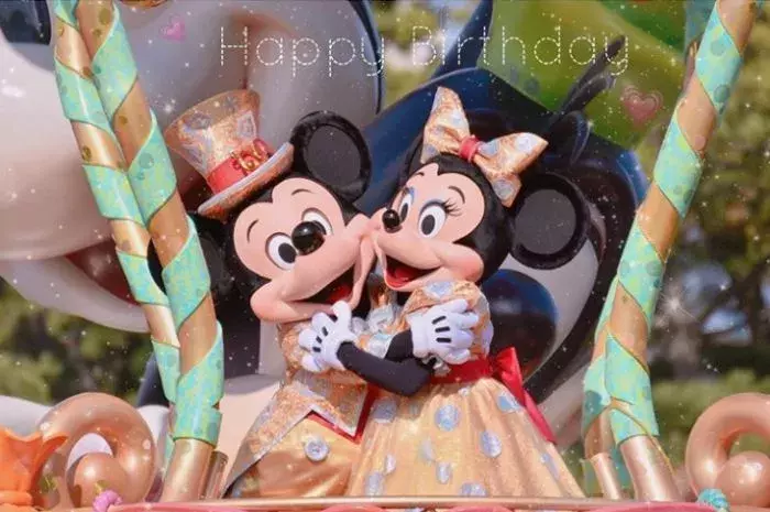 ディズニー大好きカップルにq A 2人のおすすめアトラクションやシーズンは ローリエプレス