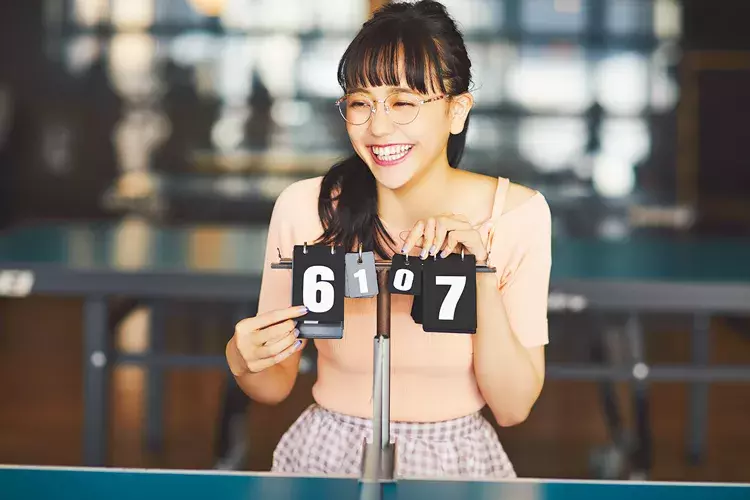 小顔 に見せたい ダイエット不要で顔やせを叶える3つのおしゃれルール ローリエプレス