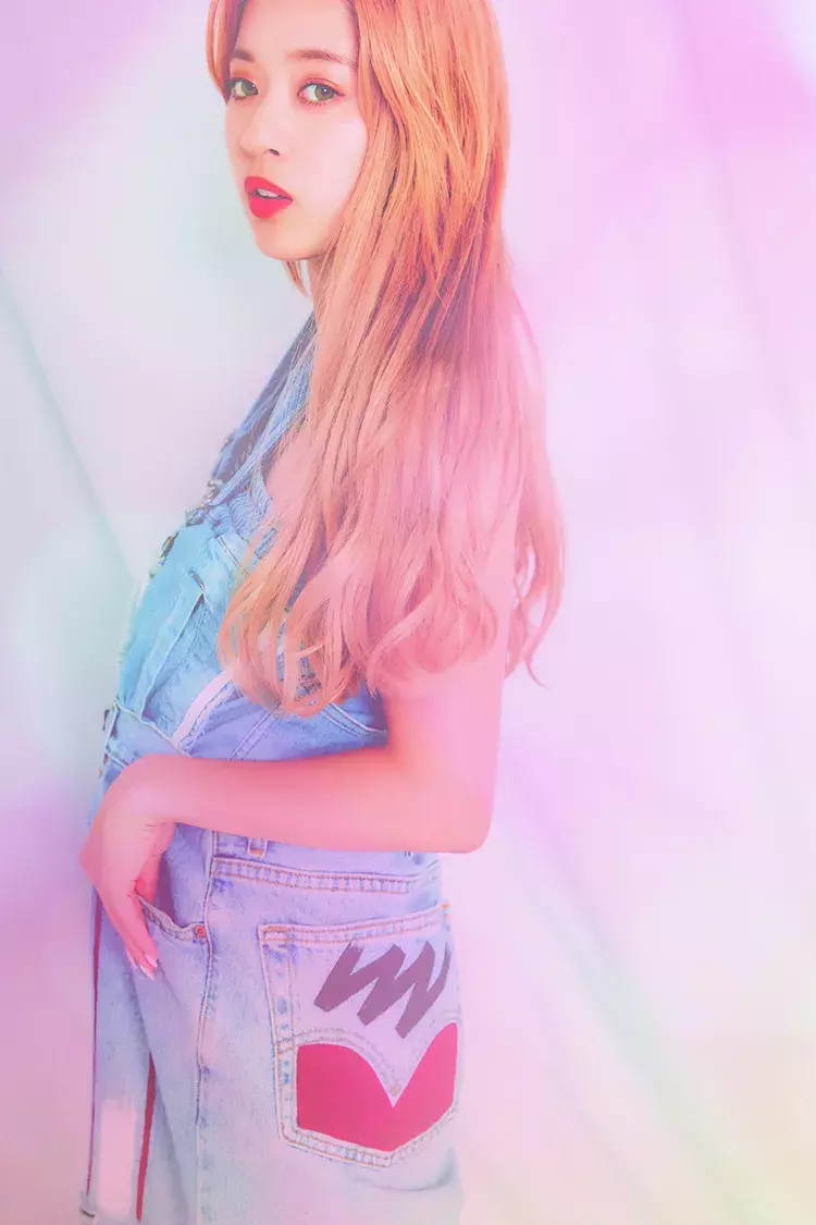 E Girls Q A祭り 武部柚那 佐藤晴美 Yurino 編 ローリエプレス E Girls Q A祭り 武部柚那 佐藤晴美 Yurino 編 ローリエプレス