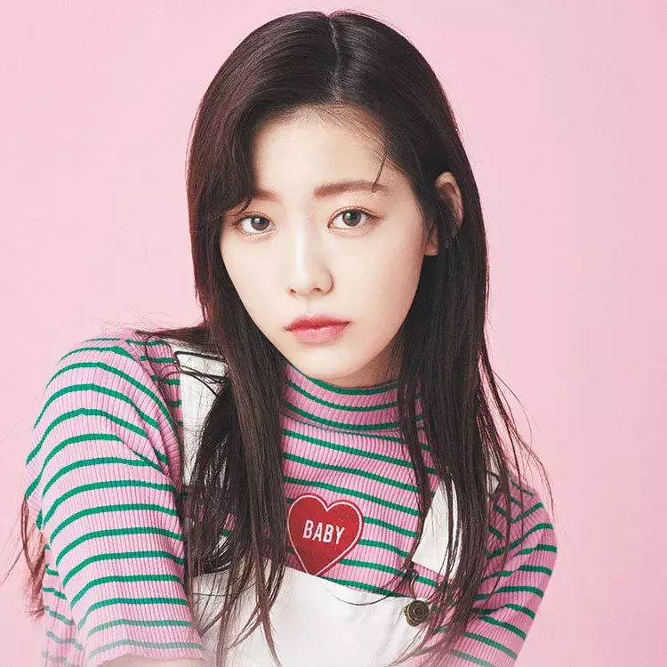 韓国メイク 憧れのテリちゃん ミンジュになれる 最旬オルチャンメイク ローリエプレス 韓国メイク 憧れのテリちゃん ミンジュになれる 最旬オルチャンメイク ローリエプレス