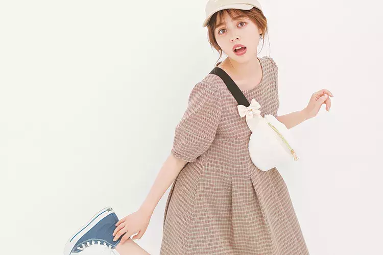 甘めワンピ スポーティー小物 が最強モテ 愛されコーデ3選 ローリエプレス