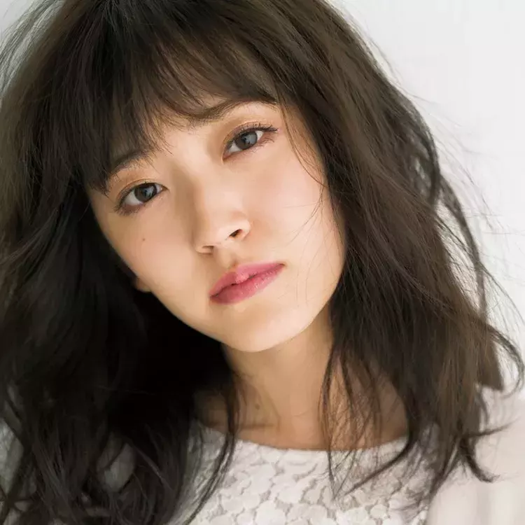 奇跡の歌姫 鈴木愛理 美しさの秘密は 最新美容事情を大公開 ローリエプレス 奇跡の歌姫 鈴木愛理 美しさの秘密は 最新美容事情を大公開 ローリエプレス