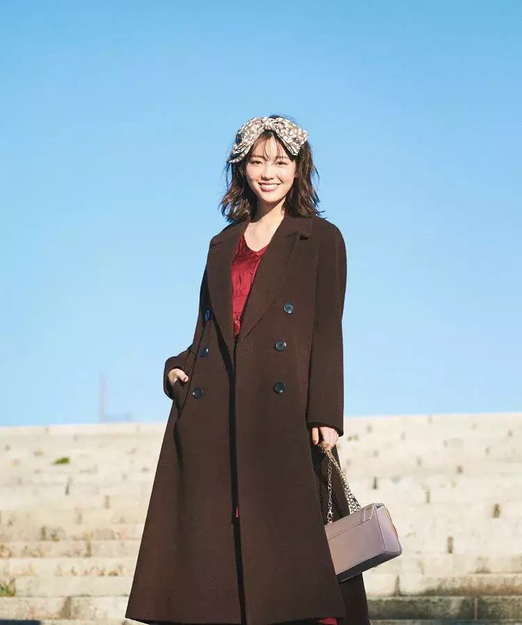 メンズが本能的に求める色は 赤 だった 色っぽデートコーデ3選 ローリエプレス