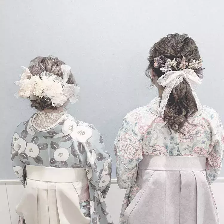 卒業式 袴の髪型 もう決めた 写真映えヘアアレンジ9選 ローリエプレス 卒業式 袴の髪型 もう決めた 写真映えヘアアレンジ9選 ローリエプレス