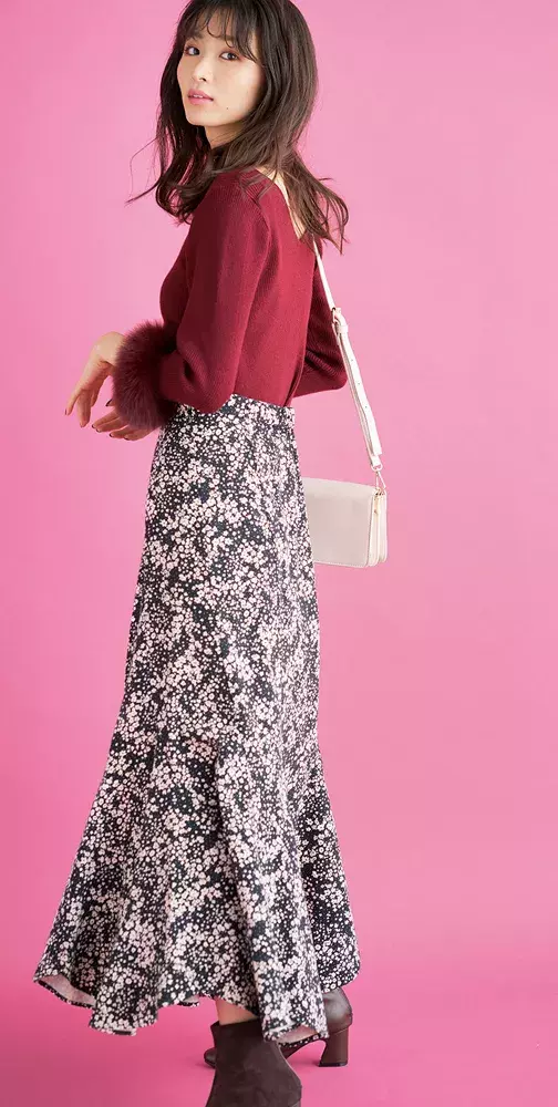 ボルドーニット 小花柄ロングスカート で上品レディに 明日のコーデ ローリエプレス ボルドーニット 小花柄ロングスカート で上品レディに 明日のコーデ ローリエプレス