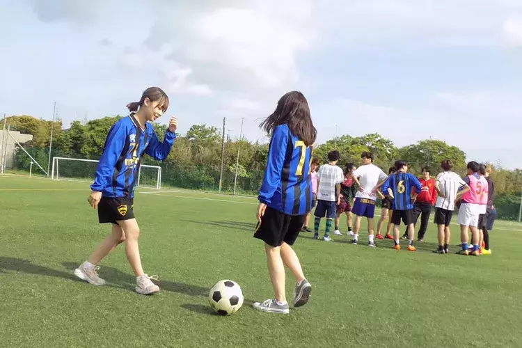 青学の美男美女が揃う フットサルサークル Milfolha ローリエプレス 青学の美男美女が揃う フットサルサークル Milfolha ローリエプレス