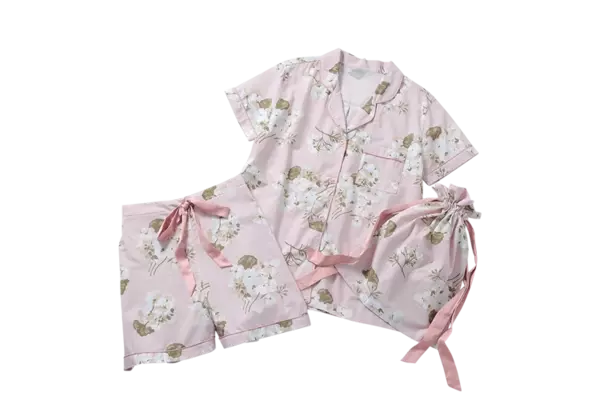 推しメンカラーが ピンク の人必見 最強に可愛い オタ活グッズ 13選 ローリエプレス