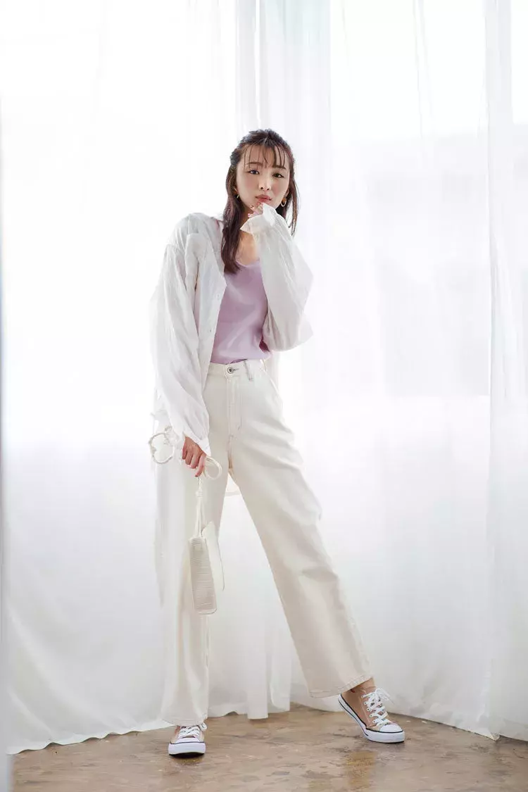 デニム 清楚 でメンズもイチコロ デートで喜ばれるデニムコーデ4選 ローリエプレス