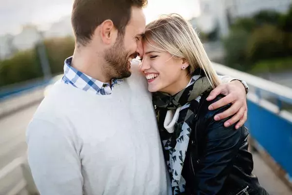 胸のバクバクが止まりませんッ 男が キスしたい と思う瞬間 ローリエプレス