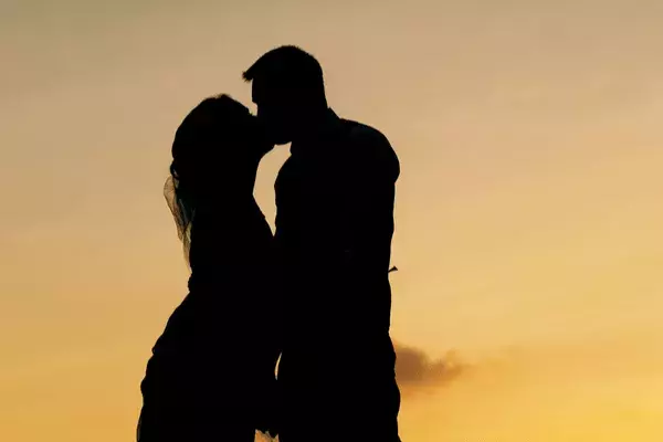 気持ち良すぎるぅ 失敗しないキス の方法4つとは ローリエプレス