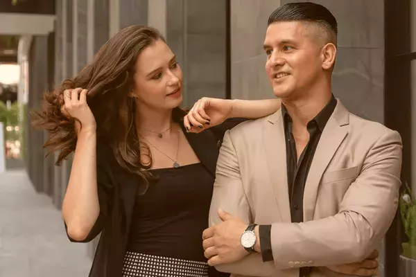 抱かれたい 女心にグッとくるモテ男の 必勝モテテク 4つ ローリエプレス