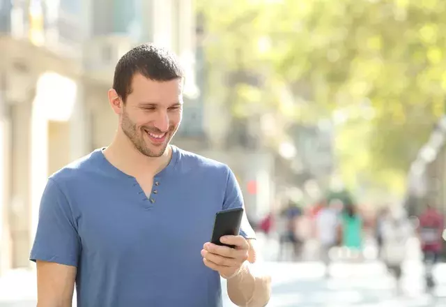 君のことで頭いっぱい 男が好きな女性に送る 大好きline ローリエプレス