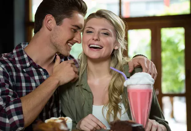 君が好き 男がさりげなく出している 大好きサイン 4選 ローリエプレス 君が好き 男がさりげなく出している 大好きサイン 4選 ローリエプレス