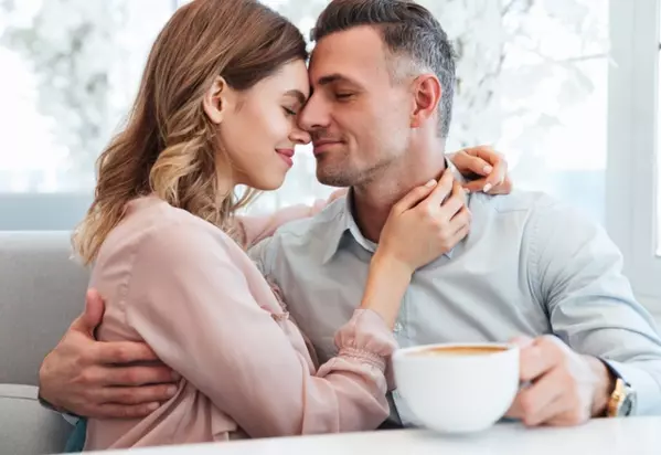 女性心理 彼女が ずっと一緒にいたいと思う男 の共通点 ローリエプレス