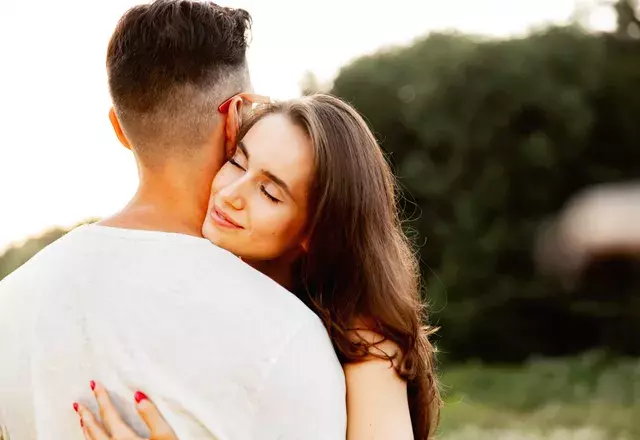 誰にでも言うわけじゃない 女性が 本気の男性だけに言うセリフ ローリエプレス