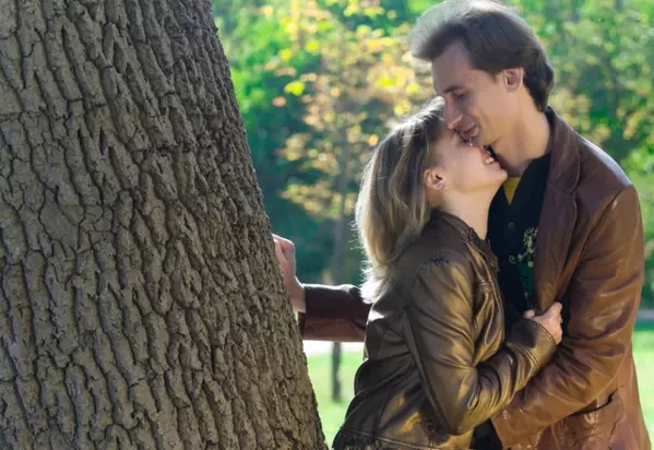 この雰囲気はヤバイ 女性が興奮する セクシーキス 4つ ローリエプレス