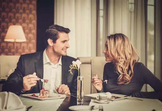 特別扱いされてるって感じ 女性が デートでされたいエスコート ローリエプレス 特別扱いされてるって感じ 女性が デートでされたいエスコート ローリエプレス