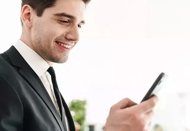 告白待ってるかも 好きな女性との 両思い度 がわかるテスト ローリエプレス