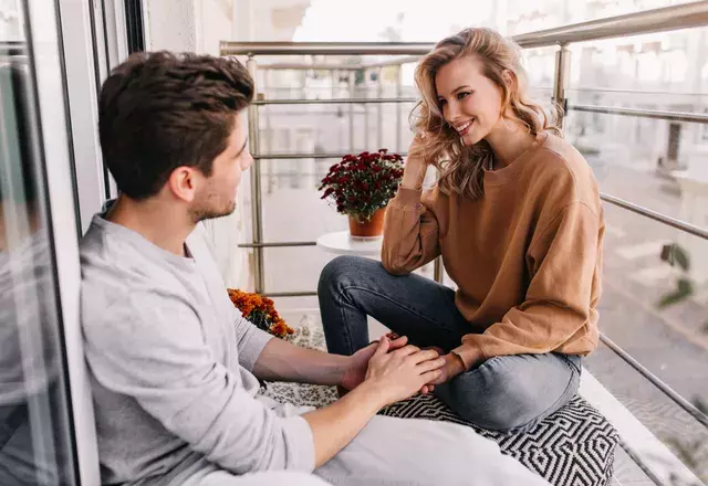 告白待ってるかも 好きな女性との 両思い度 がわかるテスト ローリエプレス