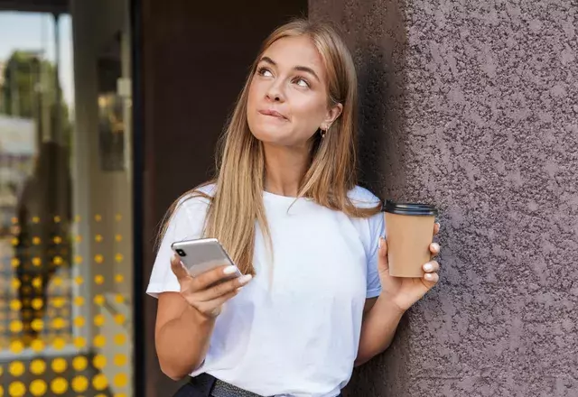 Lineの返事が来ない 男がlineを 既読無視するパターン とは ローリエプレス