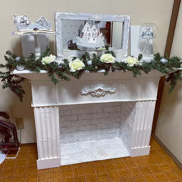 シンプルからエレガントまで お部屋に合ったマントルピースのdiyアイデア ローリエプレス