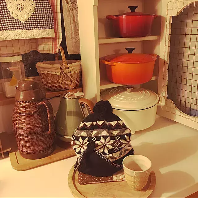 見た目もほっこり ティーコゼー ポットカバーを手作りしてみませんか ローリエプレス