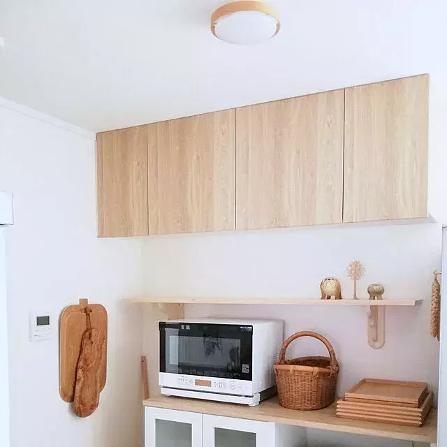 手軽にイメチェン 貼ってはがせる ニトリのシール壁紙 インテリアシート ローリエプレス