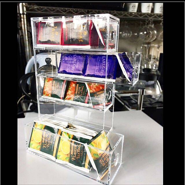 見せる収納がうまくいく キッチンに無印良品アクリル収納 ローリエプレス