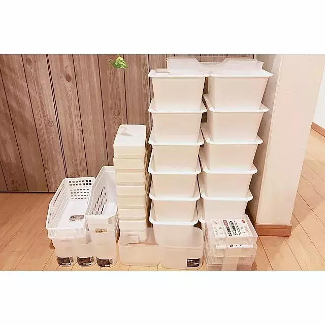 こんなモノが収納できます ダイソーの粘土ケース便利帳 ローリエプレス