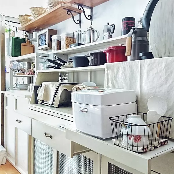 もっと使いやすく整然と 炊飯器や電子レンジの賢い置き方 ローリエプレス