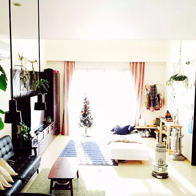 アレンジが効くベッドはこれ 無印良品脚付きマットレス ローリエプレス