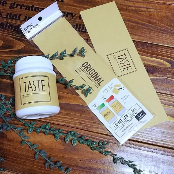 シンプルデザイン好きな方に セリアのシール ラベル ローリエプレス