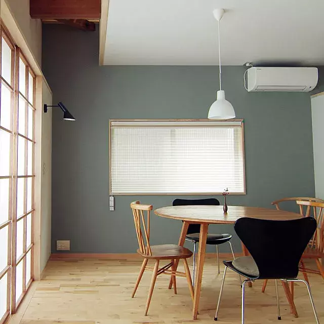 互いの味わいを引き立てる 北欧 和の落ち着くインテリア ローリエプレス