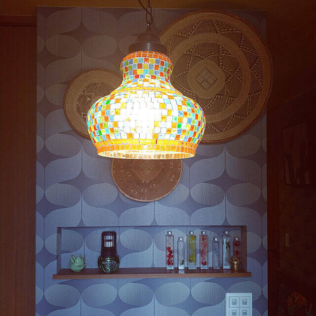 レインボーカラーで元気な暮らし エスニックインテリア ローリエプレス