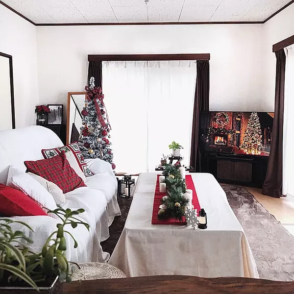 雰囲気溢れるお部屋に クリスマスパーティー向けインテリア ローリエプレス