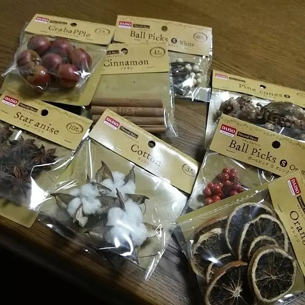 愛され続ける魔法の素材 ダイソーのナチュラルパーツ ローリエプレス