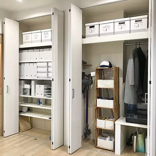 整えて暮らしがハッピーに リビングクローゼットの収納術 ローリエプレス