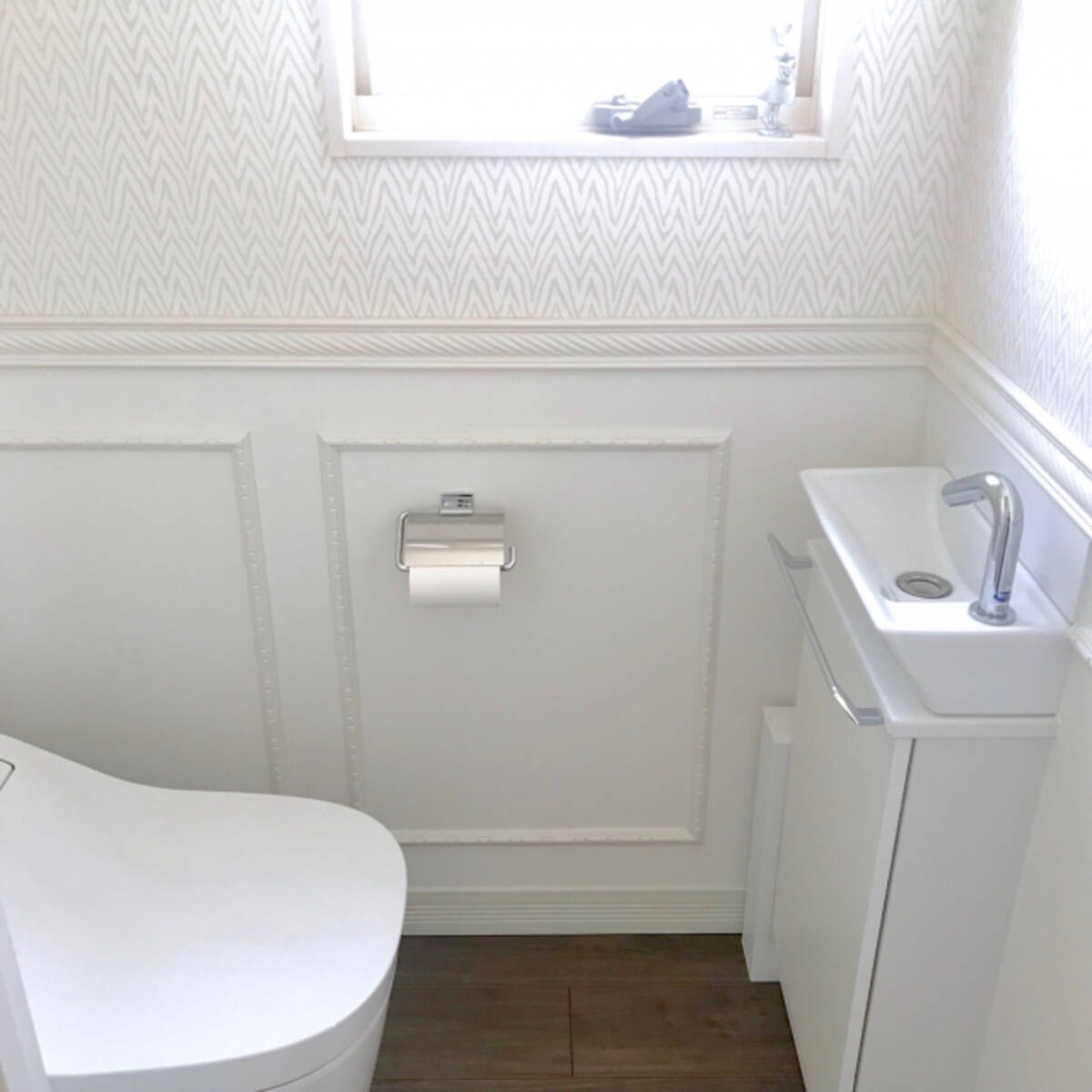 女性らしく上品な空間に シャビーシックなトイレの作り方 ローリエプレス