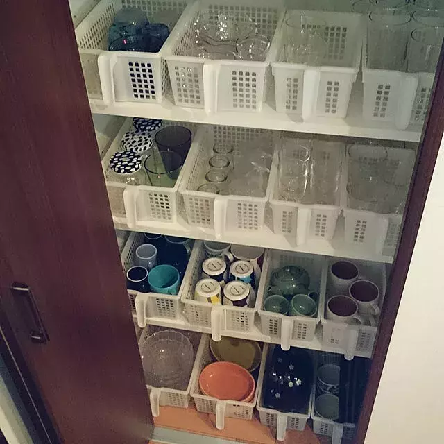 見せる見せない マグカップやグラスのすっきり収納法 ローリエプレス 見せる見せない マグカップやグラスのすっきり収納法 ローリエプレス
