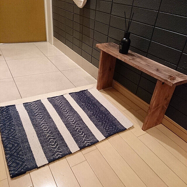 これがプチプラ しまむらのラグ マットで気軽に模様替え ローリエプレス これがプチプラ しまむらのラグ マットで気軽に模様替え ローリエプレス