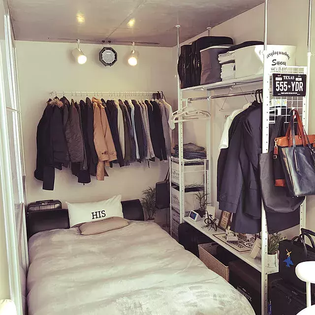ひとり暮らしのお部屋に注目 クローゼットに代わる収納の工夫 ローリエプレス ひとり暮らしのお部屋に注目 クローゼットに代わる収納の工夫 ローリエプレス