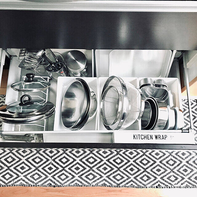 見直してみませんか ザル ボウルの便利な収納方法をご紹介します ローリエプレス