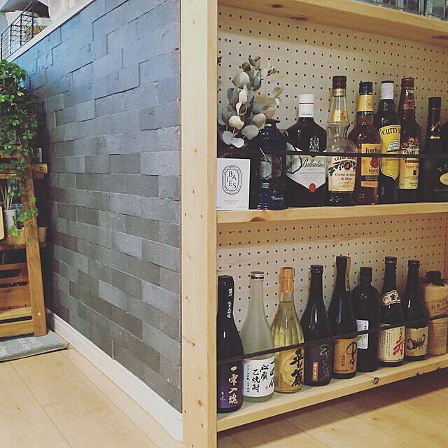 家飲みをもっと心地よく 缶ビールやお酒のストックをすっきり収納するコツ ローリエプレス