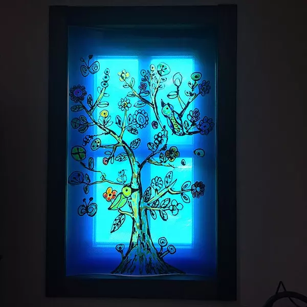 暮らしを華やかに ダイソーのガラス絵の具を使った実例10選 ローリエプレス