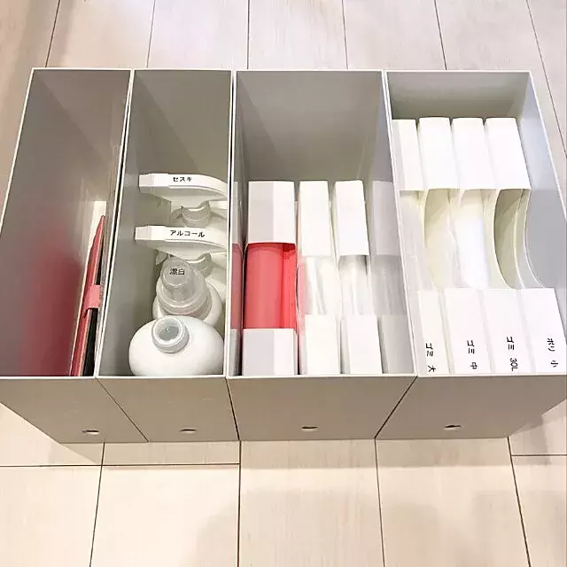 見た目も使い勝手もおまかせ スプレーボトルの収納方法 ローリエプレス