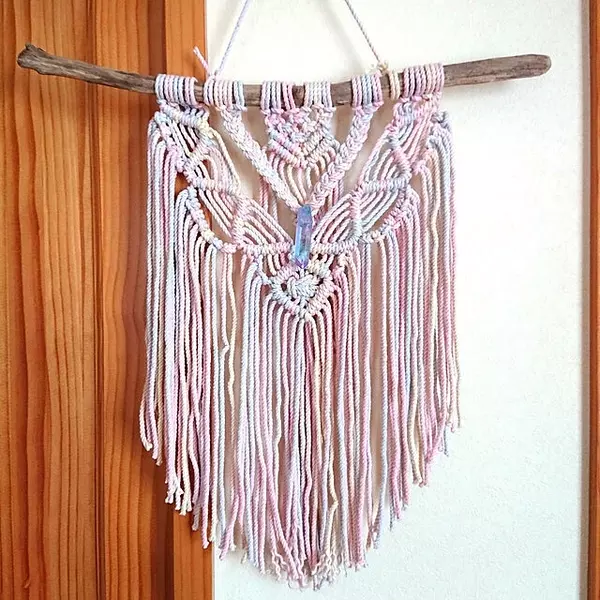 編み目が織りなす美しい模様に惚れ惚れ マクラメ編みdiy リメイク作品集 ローリエプレス